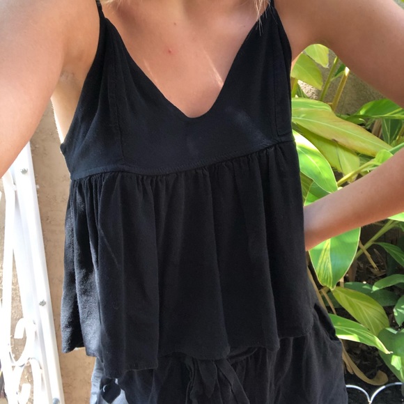 Brandy Melville flowy tank top - Picture 1 of 2